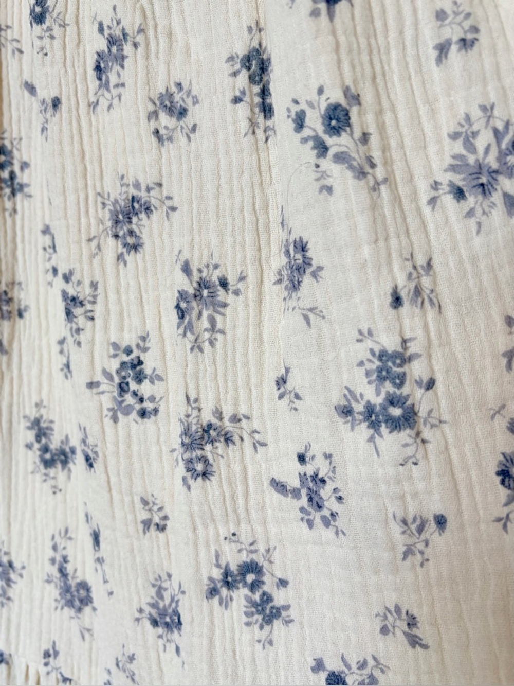 NWOT Cream & Blue Floral Midi Dress — Size Small - Picture 5 of 5